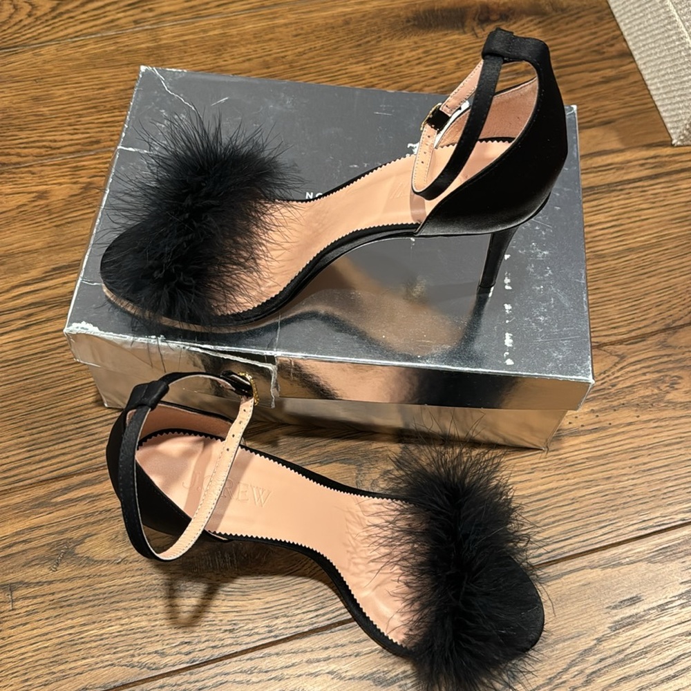 ⭐️STUNNING!⭐️ J.Crew Collection Rylie feather-strap heels - Picture 4 of 5